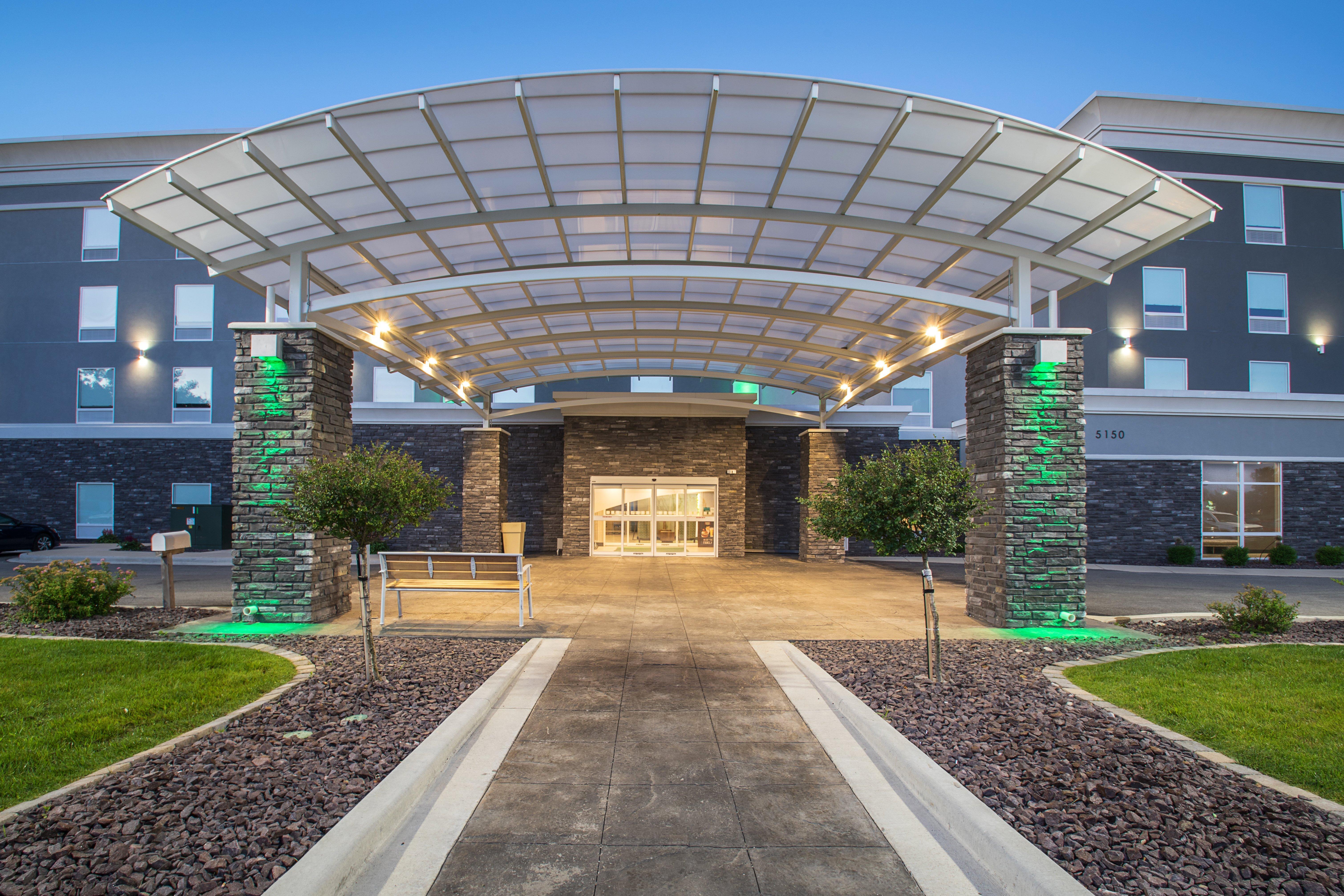 Holiday Inn & Suites Decatur-Forsyth By Ihg Экстерьер фото